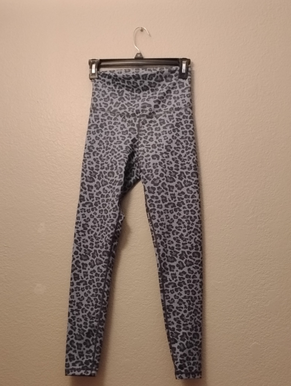 DYI Blue Gray Leopard Print Womens Leggings NWOT